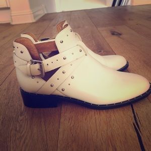 Halogen White Leather Strap Studded Booties